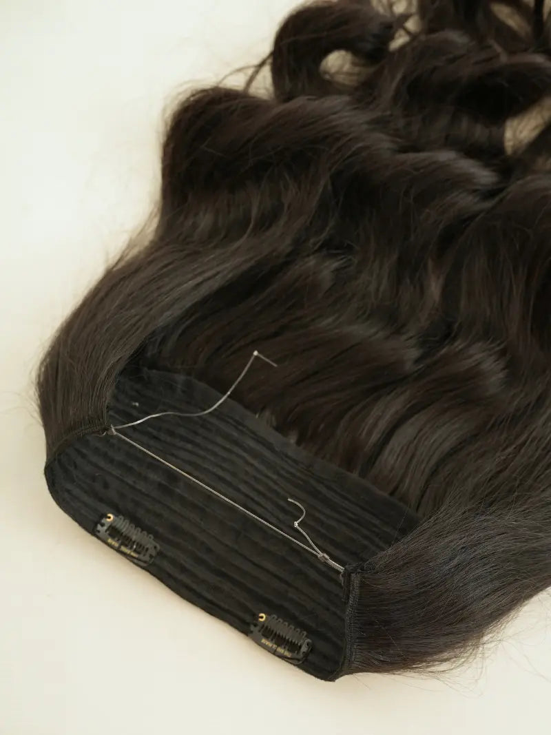 Clipless hair extension for women